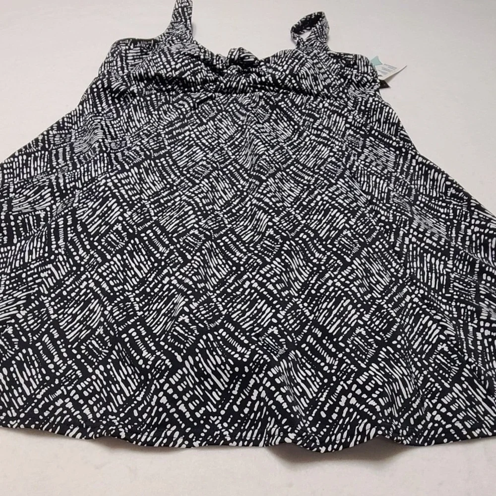 Swim Solutions Women's Black White Geometric Bow Front Swim Dress Size 14 - Picture 2 of 9
